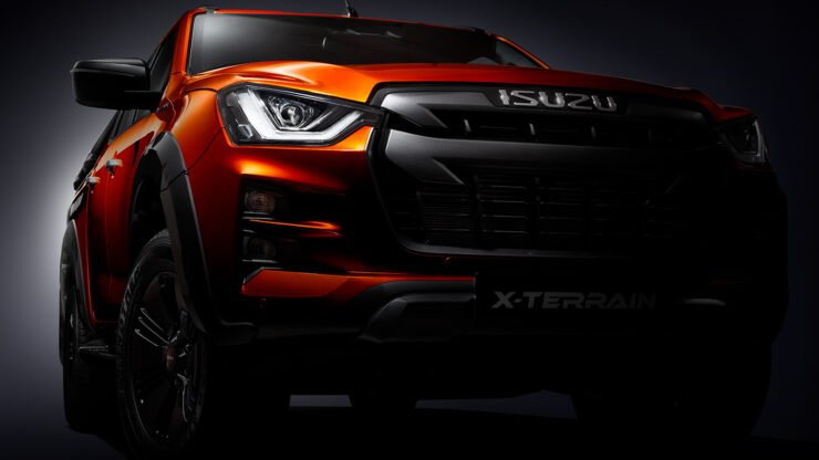 Isuzu D-Max generasi ketiga tampil lebih 'tegap' dan sporty demi memenuhi permintaan pencinta kenderaan pacuan empat roda (4x4)