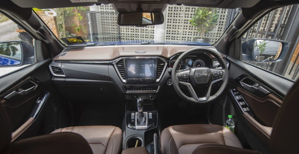 Rekaan dalaman yang mewah sesuai untuk individu yang gemarkan sentuhan premium