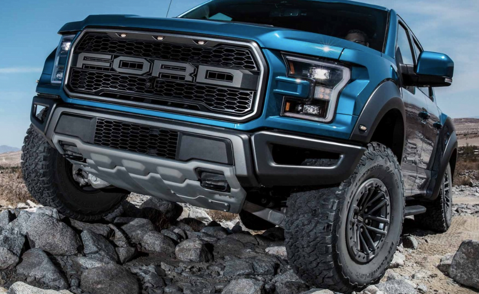 Ford Raptor merupakan antara model kenderaan pacuan empat roda (4x4) terlaris di Amerika Syarikat (AS)