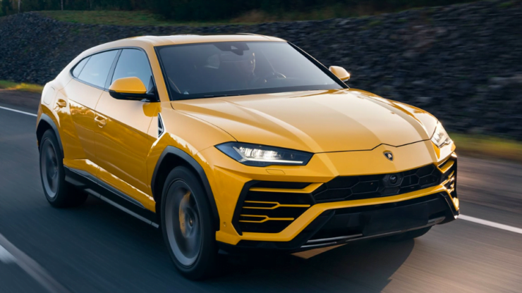 Urus produk Lamborhini paling laku keras. - Foto ihsan Urus Lamborghini