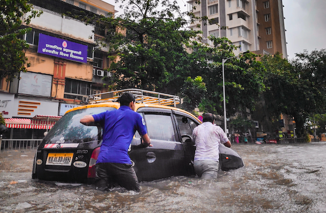 Kenderaan yang ditenggelami banjir perlu dibaiki dengan rapi demi memastikan enjin tidak berdepan kerosakan teruk