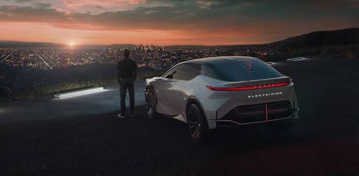 Lexus terus berusaha untuk menghasilkan kenderaan yang bebas pencemaran karbon