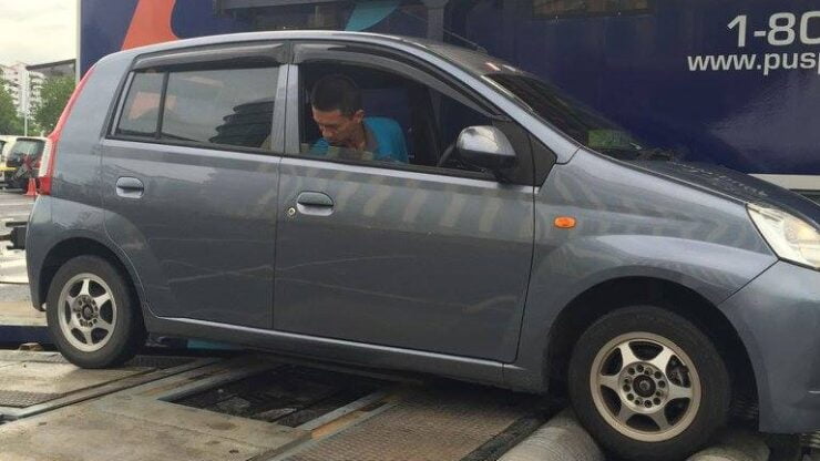 Orang ramai boleh mendapatkan maklumat lanjut mengenai perkhidmatan Puspakom menerusi laman web atau media sosial. - Foto ihsan Facebook/Puspakom