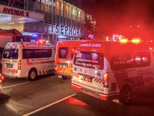 Suasana cemas berlaku apabila dua tren LRT bertembung semalam membabitkan laluan Kelana Jaya
