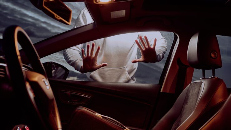 Jangan ambil mudah keselamatan keluarga dan kenderaan anda. Jenayah berlaku dimana-mana