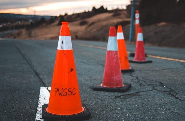 Kerajaan melarang sebarang pergerakan rentas negeri sebagai usaha membendung penularan Covid-19