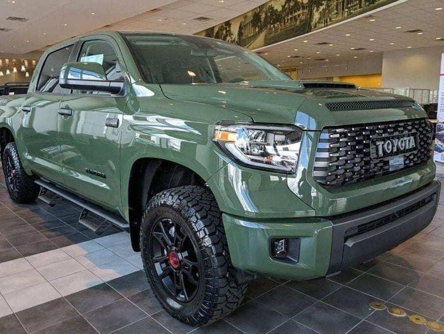 Toyota memperkenalkan model Tundra generasi kedua pada tahun 2006