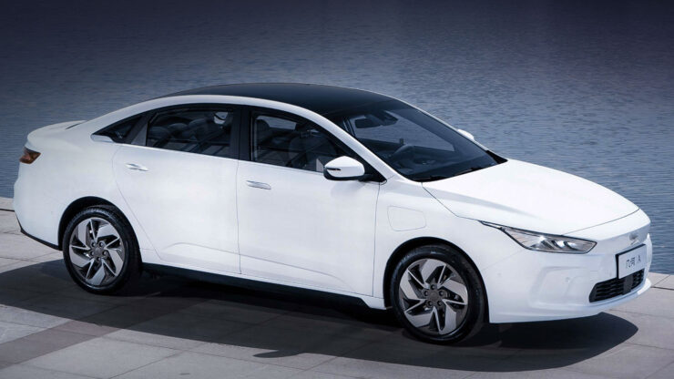 Harga Geometry A Pro yang begitu 'mesra' poket pengguna dijangka mampu melonjak permintaan bagi model itu. - Foto ihsan Geely