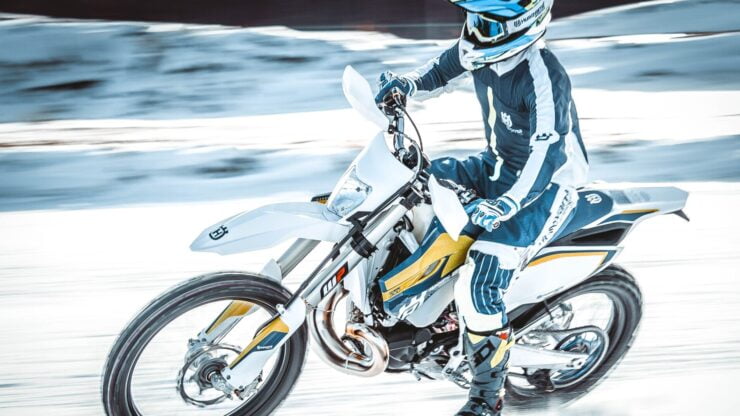 Pemakaian kasut penting ketika menaiki motosikal demi keselamatan anda