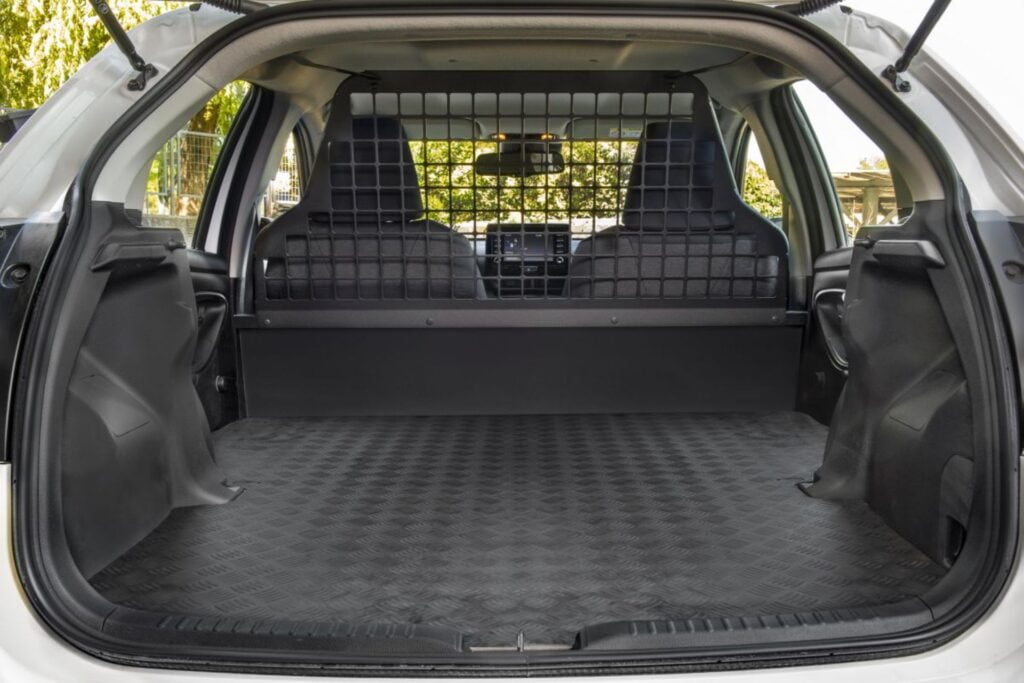 Toyota Yaris ECOVan 03