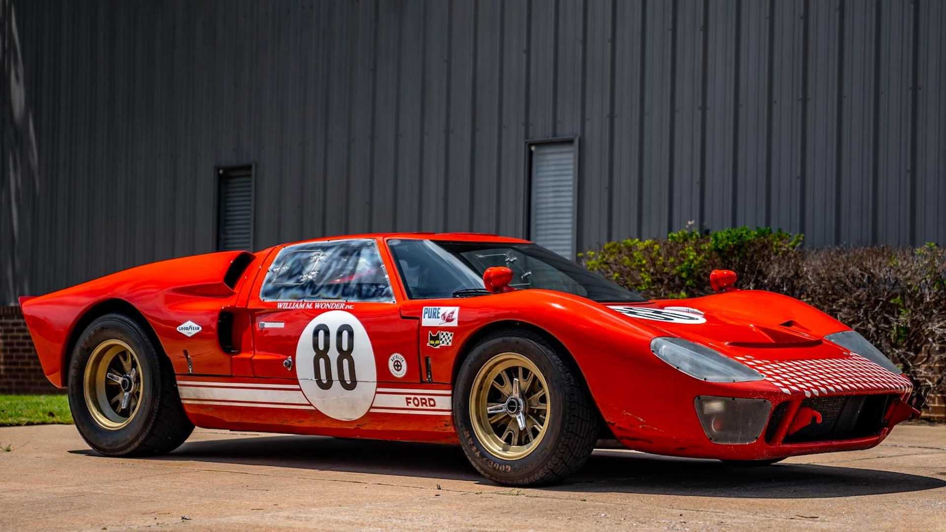 ford gt40 ford vs ferrari 01