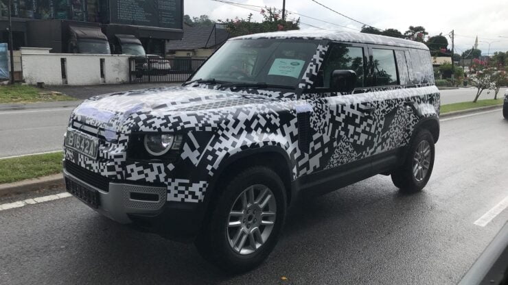 land rover defender malaysia 02