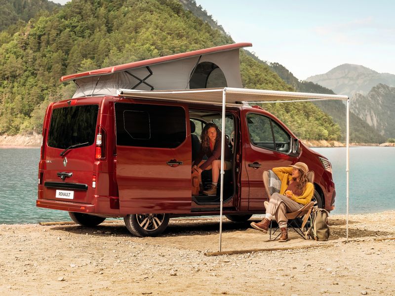 renault trafic spacenomad 01