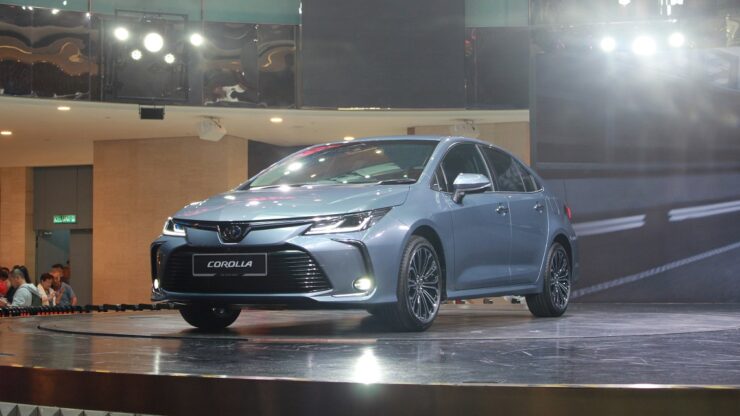 toyota corolla altis 2019 01