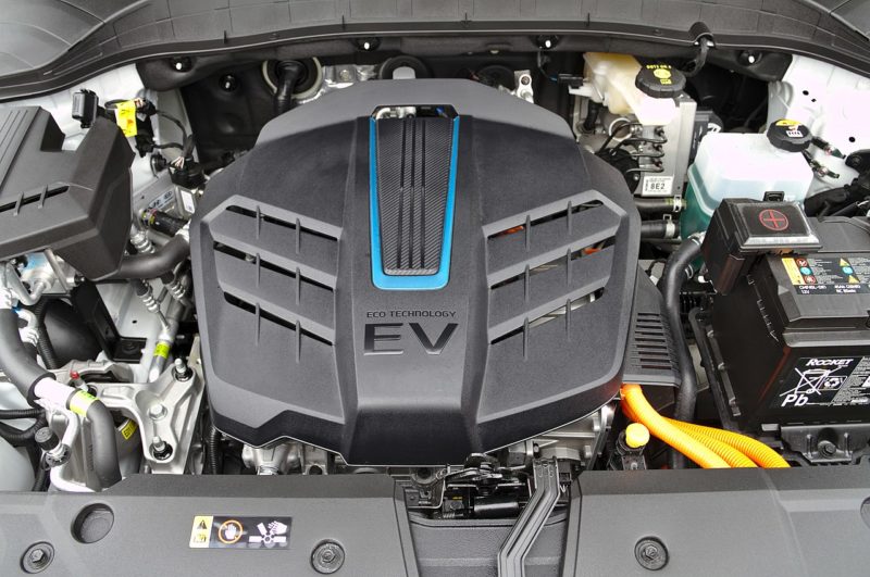 Pembangunan kenderaan elektrik (EV) sedang giat dibangunkan oleh kebanyakan negara. - Foto ihsan Wikipedia