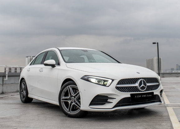 Mercedes-Benz A 250 2021 dipasang di Pekan, Pahang ditawarkan dengan harga lebih rendah berbanding model import. - Foto oleh MBM