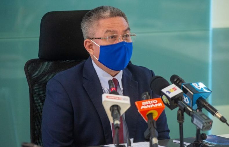 Menteri Sains, Teknologi dan Inovasi Datuk Seri Dr Adham Baba tekad mengurangkan kemalangan menerusi kaedah sains dan teknologi. - Foto ihsan Malay Mail