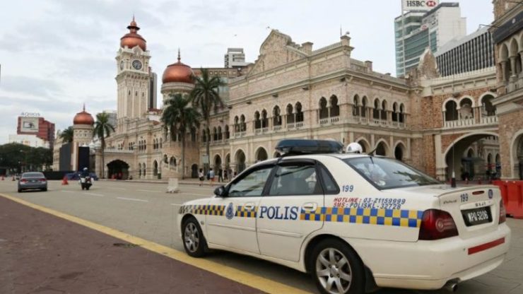Kenderaan polis yang usang perlu diganti bagi melancarkan tugas anggota. - Foto ihsan Malay Mail