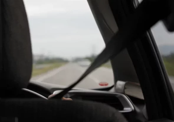 Ibu bapa atau penjaga dinasihati tidak cuai dengan meninggalkan anak-anak dalam kenderaan secara bersendirian. - Foto ihsan Unsplash/Farzanah Rosli