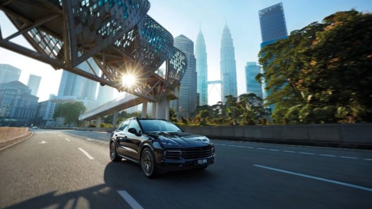 Porsche Cayenne mempunyai peminat tersendiri serata dunia termasuk Malaysia. - Foto ihsan Porsche