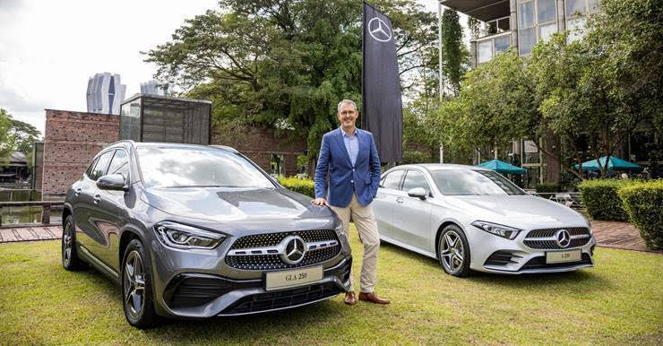 Naib Presiden Jualan dan Pemasaran MBM Michael Jopp ketika pelancaran model terbaharu syarikat itu di ibu negara pada 28 Oktober 2021. - Foto ihsan MBM