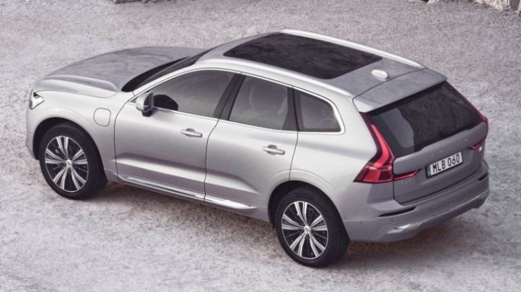volvo xc60 facelift 2021 01