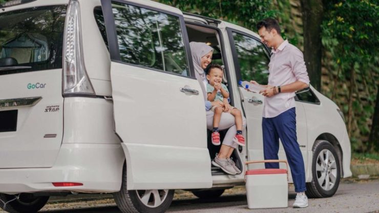 Pengguna berpeluang mendapat potongan 30 peratus sempena sambutan Tahun Baharu Cina. - Foto ihsan GoCar Malaysia