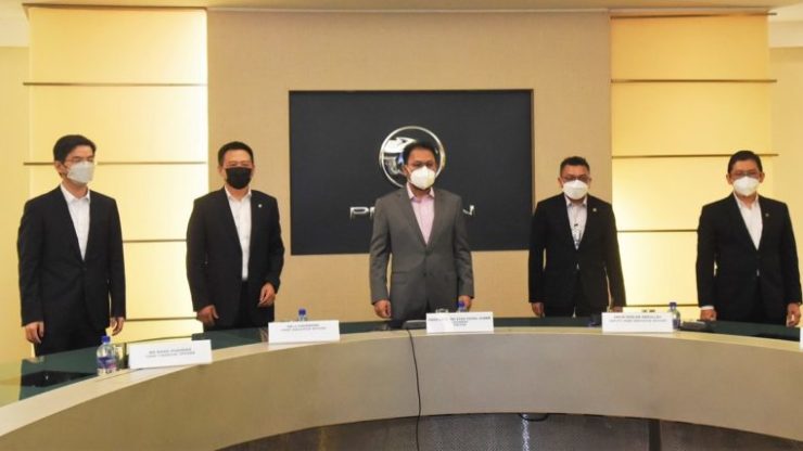 Proton mengadakan kerjasama terbaharu dengan smart Automobile Company sekaligus mengukuhkan kedudukan kedua syarikat itu dalam pasaran automotif dunia. - Foto ihsan Proton