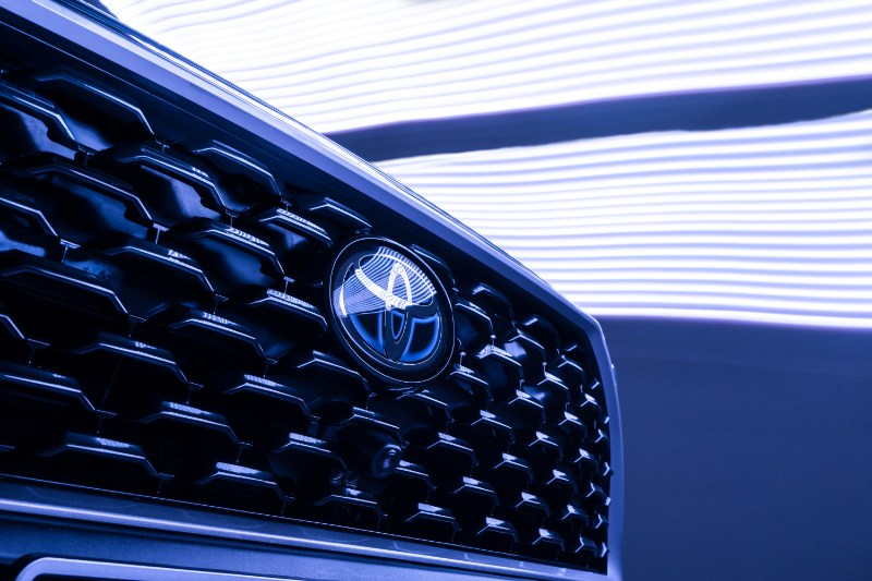 toyota corolla cross hybrid studio 2022 40