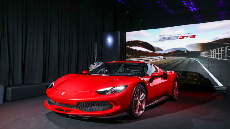 ferrari 296 gtb official 38
