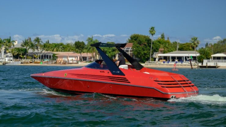 ferrari riva 32 02
