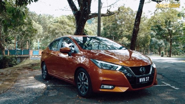 nissan almera video 24