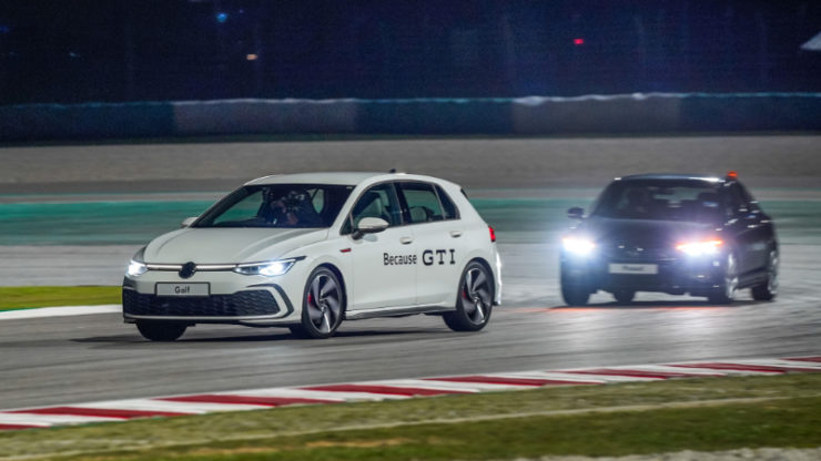 vw golf mk8 drive 2022 05