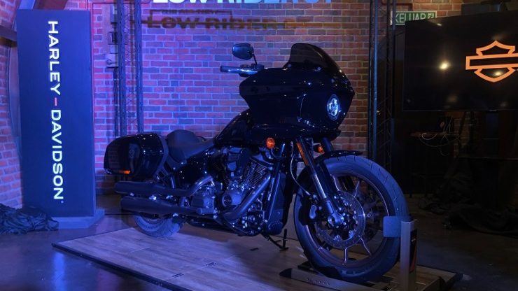 harley-davidson low rider st thumb