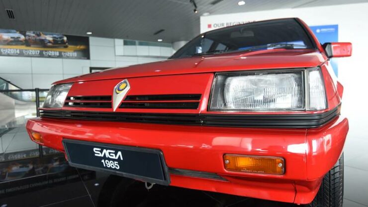 Proton Saga 1985 01