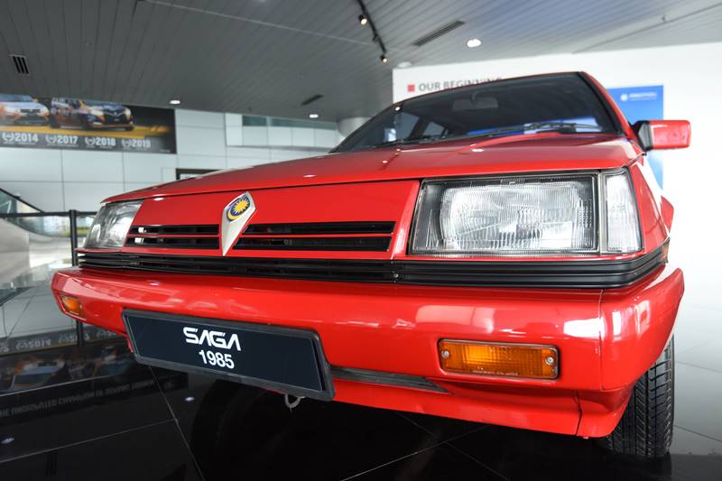 Proton Saga 1985 01