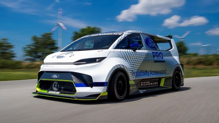 ford pro electric supervan 01