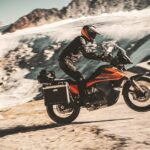 359619_MY21 KTM 890 ADVENTURE_ Action_MY21