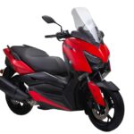 Yamaha XMAX 250 01