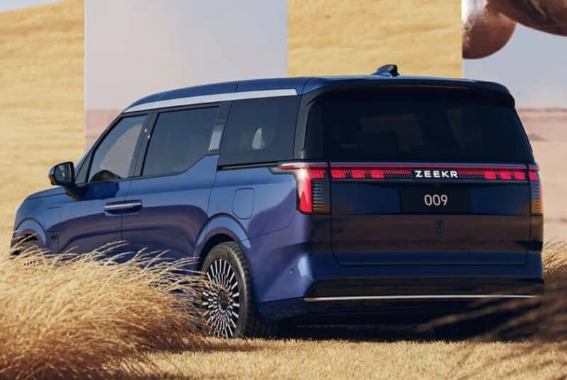 zeekr 009 07