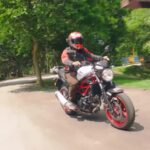 Suzuki SV650 review 08
