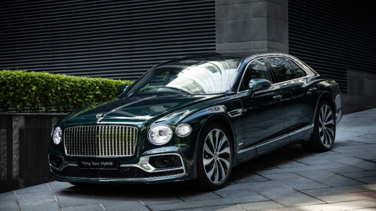 Bentley Flying Spur Hybrid 01