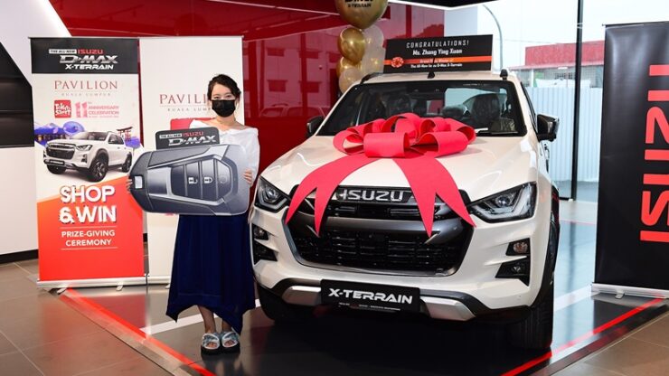 Pelanggan Pavilion KL menang Isuzu D-Max X-Terrain 01