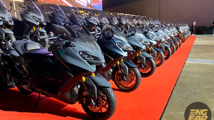 Yamaha TMAX Tech Max 02