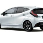 toyota aqua gr sport 02