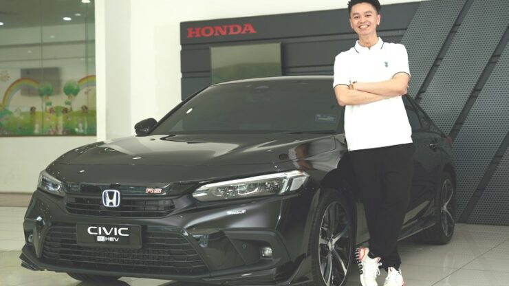 Honda Civic eHEV RS pemilik pertama 02