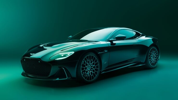 Aston Martin DBS 770 Ultimate 01