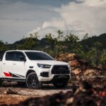 toyota hilux official 2023 04