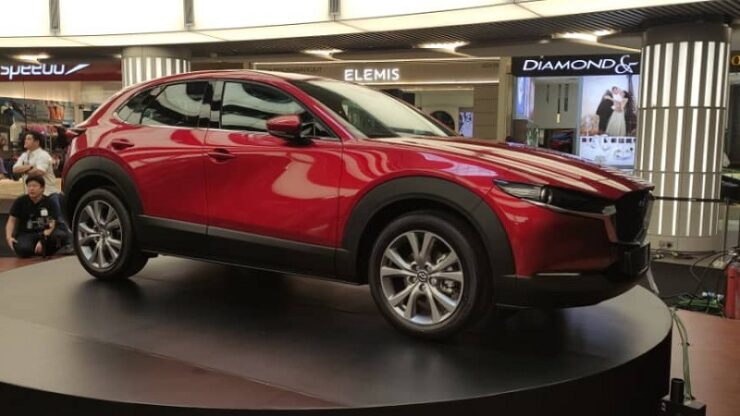 mazda cx-30 thumb