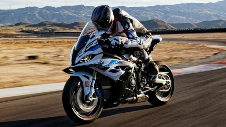 01. The BMW S 1000 RR